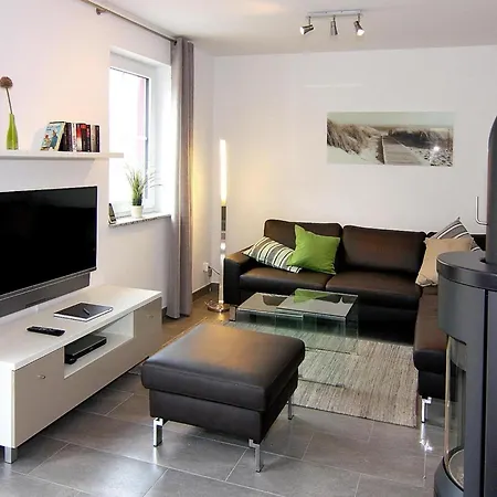 度假居 Lotsenhaus Am Breetzer Bodden Vieregge