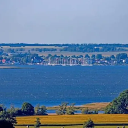 Lotsenhaus Am Breetzer Bodden Holiday home