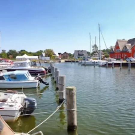 Lotsenhaus Am Breetzer Bodden Vieregge