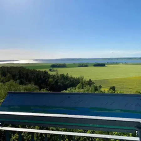 Lotsenhaus Am Breetzer Bodden * Vieregge