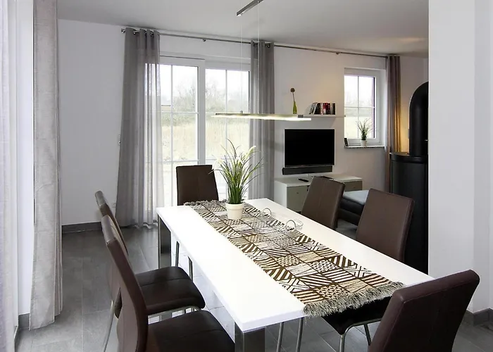 Lotsenhaus Am Breetzer Bodden Feriehus Vieregge