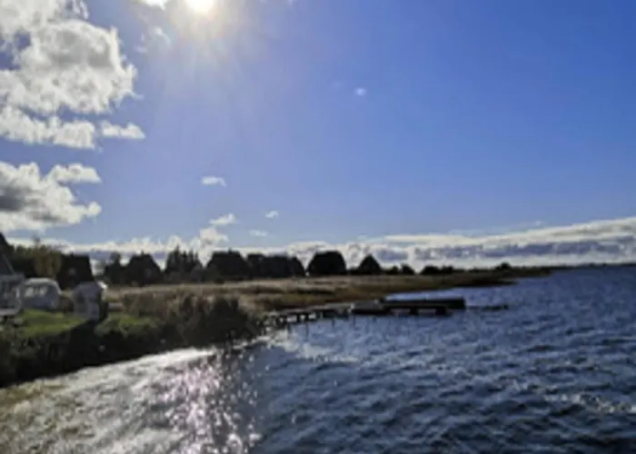 Lotsenhaus Am Breetzer Bodden