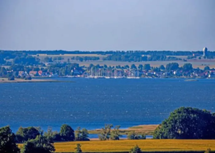 Lotsenhaus Am Breetzer Bodden